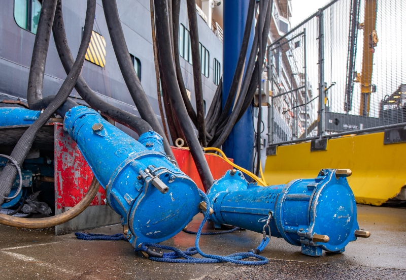 Land Line Connection (Shore Power)